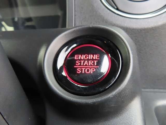 Ｎ－ＢＯＸカスタム ターボ　ナビ　フルセグ　Ｒカメラ　ＥＴＣ　ＡＷ　ＬＥＤ　衝突被害軽減ブレーキ　アダプティブクルーズコントロール　レーンキープアシスト　頸部衝撃緩和ヘッドレスト　ミュージックプレイヤー接続可（18枚目）