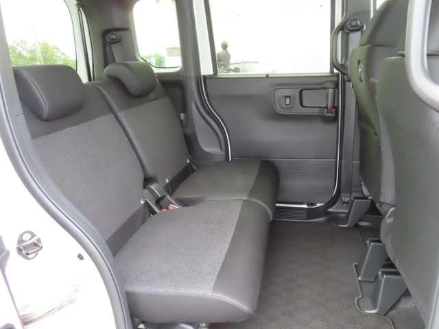 N-BOXカスタム  ナビ フルセグ Rカメラ ETC AW LED アダプティブクルーズコントロール レーンキープアシスト 衝突被害軽減ブレーキ 頸部衝撃緩和ヘッドレスト オートマチックハイビーム(11枚目)