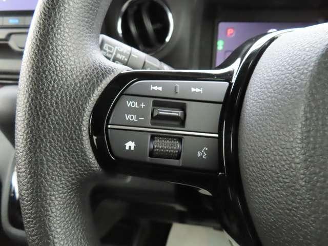 Ｎ－ＢＯＸカスタム 　ナビ　フルセグ　ドラレコ　Ｒカメラ　ＥＴＣ　ＡＷ　衝突被害軽減ブレーキ　アダプティブクルーズコントロール　レーンキープアシスト　頸部衝撃緩和ヘッドレスト　オートマチックハイビーム（9枚目）