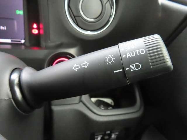 Ｎ－ＢＯＸカスタム 　ナビ　フルセグ　ドラレコ　Ｒカメラ　ＥＴＣ　ＡＷ　衝突被害軽減ブレーキ　アダプティブクルーズコントロール　レーンキープアシスト　頸部衝撃緩和ヘッドレスト　オートマチックハイビーム（20枚目）