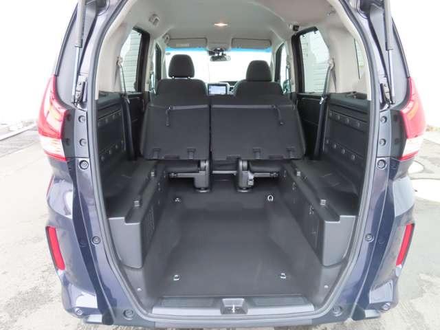 フリード+ Gブラックスタイル ナビ フルセグ 前後ドラレコ Rカメラ AW LED 両側(電動)スライドドア スマートキー シートヒーター DVD CD ミュージックサーバー ミュージックプレイヤー接続可 衝突被害軽減ブレーキ(10枚目)