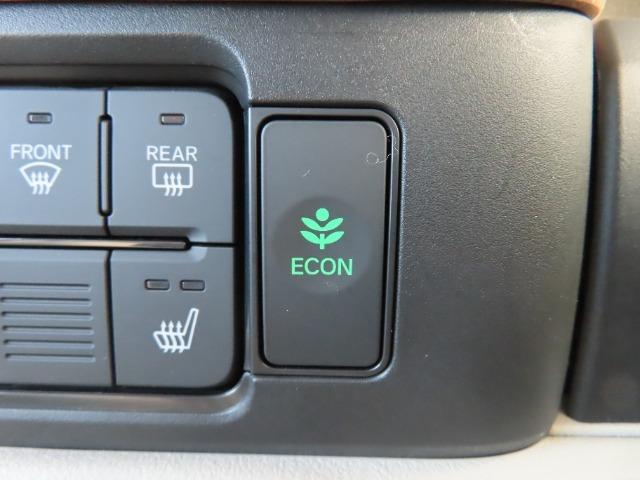 Ｎ－ＢＯＸ 　ナビ　フルセグ　Ｒカメラ　ＥＴＣ　ＬＥＤ　両側（電動）スライドドア　スマートキー　シートヒーター　ミュージックプレイヤー接続可　衝突被害軽減ブレーキ　アダプティブクルーズコントロール　横滑り防止装置（18枚目）