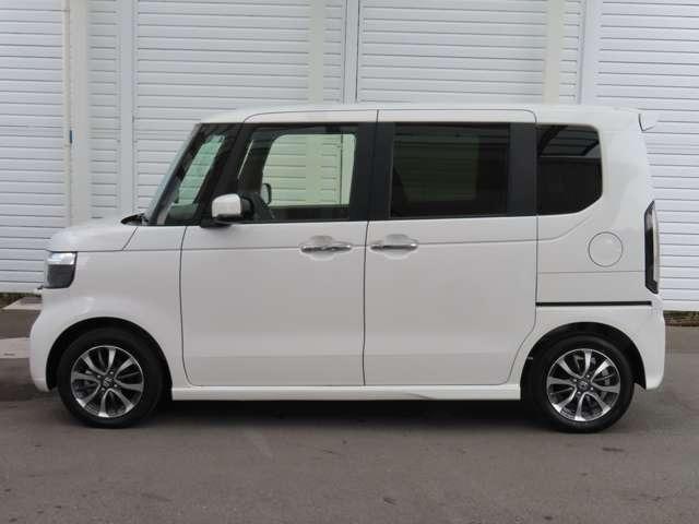 N-BOXカスタム  Rカメラ ETC LED AW 左PSD スマートキー ベンチシート シートヒーター フルフラットシート ミュージックプレイヤー接続可 衝突被害軽減ブレーキ アダプティブクルーズコントロール(5枚目)