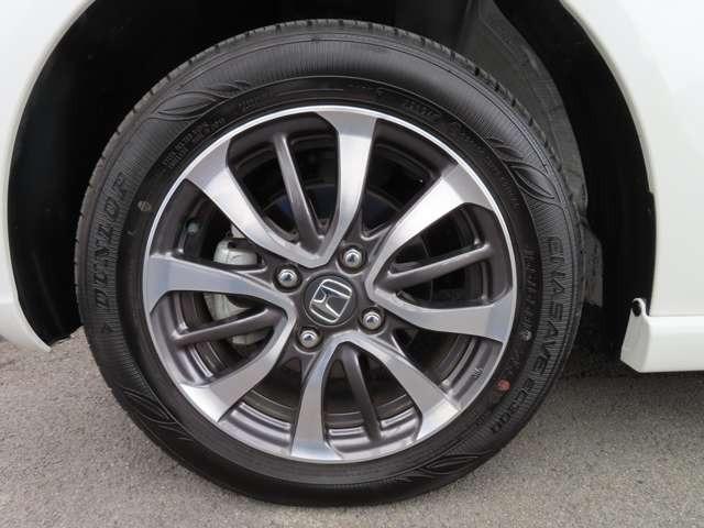 N-BOXカスタム  Rカメラ ETC LED AW 左PSD スマートキー ベンチシート シートヒーター フルフラットシート ミュージックプレイヤー接続可 衝突被害軽減ブレーキ アダプティブクルーズコントロール(7枚目)