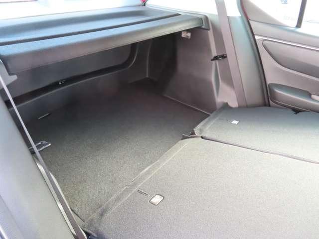 ＷＲ－Ｖ Ｚ　ナビ　フルセグ　Ｒカメラ　ＥＴＣ　ＬＥＤ　ＡＷ　フロントフォグランプ　スマートキー　ミュージックプレイヤー接続可　衝突被害軽減ブレーキ　アダプティブクルーズコントロール　レーンキープアシスト（11枚目）