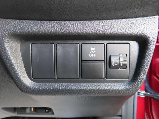 ＷＲ－Ｖ Ｚ　ナビ　フルセグ　Ｒカメラ　ＥＴＣ　ＬＥＤ　ＡＷ　フロントフォグランプ　スマートキー　ミュージックプレイヤー接続可　衝突被害軽減ブレーキ　アダプティブクルーズコントロール　レーンキープアシスト（18枚目）