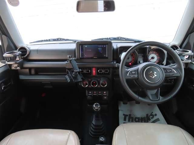 ジムニー ＸＣ　４ＷＤ　Ｒカメラ　ＥＴＣ　ＬＥＤ　ＡＷ　フロントフォグランプ　スマートキー　シートヒーター　フルフラットシート　ＤＶＤ　ＣＤ　ミュージックプレイヤー接続可　ディスプレイオーディオ　衝突被害軽減ブレーキ（3枚目）