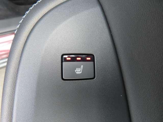 ZR-V e:HEV Z特別仕様車ブラックスタイル ナビ フルセグ Rカメラ ETC AW LED 全周囲カメラ ミュージックプレイヤー接続可 ディスプレイオーディオ スマートキー シートヒーター 電動シート(13枚目)