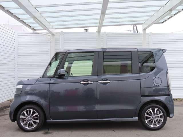 Ｎ－ＢＯＸカスタム 　ナビ　フルセグ　Ｒカメラ　ＥＴＣ　ＡＷ　ＬＥＤ　衝突被害軽減ブレーキ　アダプティブクルーズコントロール　レーンキープアシスト　頸部衝撃緩和ヘッドレスト（7枚目）