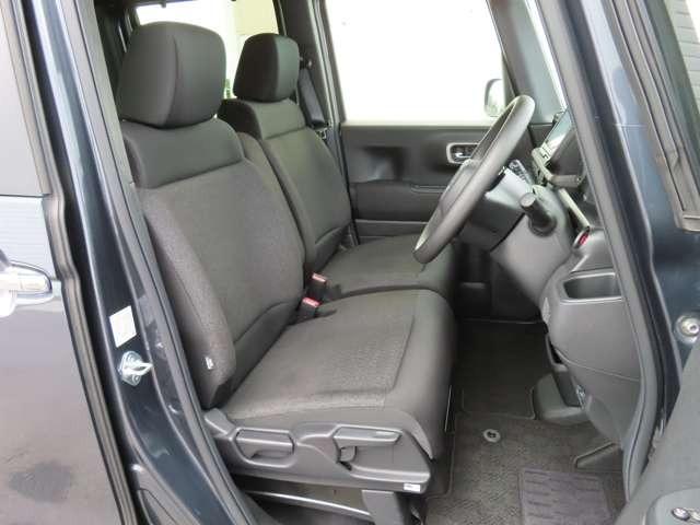 Ｎ－ＢＯＸカスタム 　ナビ　フルセグ　Ｒカメラ　ＥＴＣ　ＡＷ　ＬＥＤ　衝突被害軽減ブレーキ　アダプティブクルーズコントロール　レーンキープアシスト　頸部衝撃緩和ヘッドレスト（14枚目）