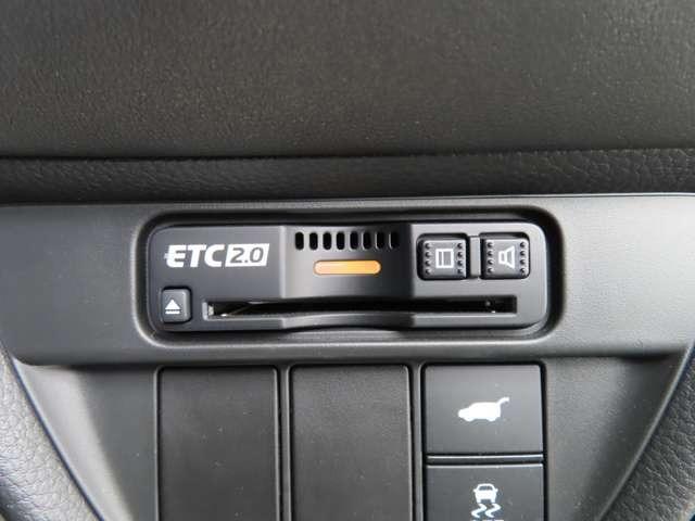 ＺＲ－Ｖ ｅ：ＨＥＶ　Ｚ特別仕様車ブラックスタイル　ナビ　フルセグ　Ｒカメラ　ＥＴＣ　ＡＷ　ＬＥＤ　スマートキー　電動シート　シートヒーター　ミュージックプレイヤー接続可　衝突被害軽減ブレーキ　アダプティブクルーズコントロール　レーンキープアシスト（18枚目）