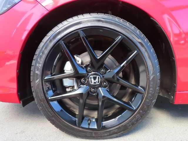 シビック ＲＳ　ナビ　フルセグ　Ｒカメラ　ＥＴＣ　ＡＷ　ＬＥＤ　衝突被害軽減ブレーキ　アダプティブクルーズコントロール　レーンキープアシスト　オートマチックハイビーム（9枚目）