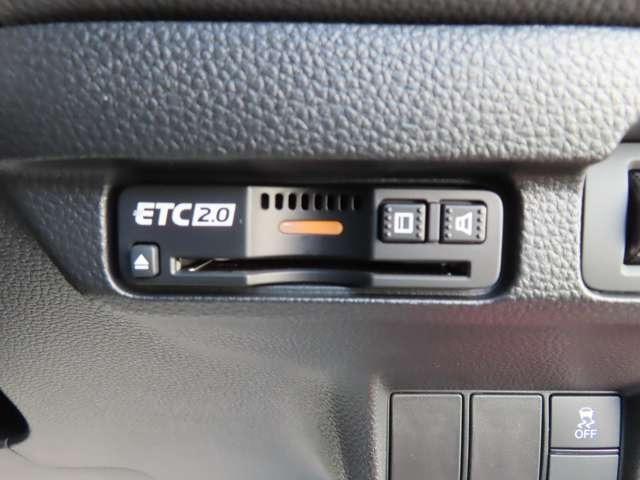 シビック ＲＳ　ナビ　フルセグ　Ｒカメラ　ＥＴＣ　ＡＷ　ＬＥＤ　衝突被害軽減ブレーキ　アダプティブクルーズコントロール　レーンキープアシスト　オートマチックハイビーム（19枚目）