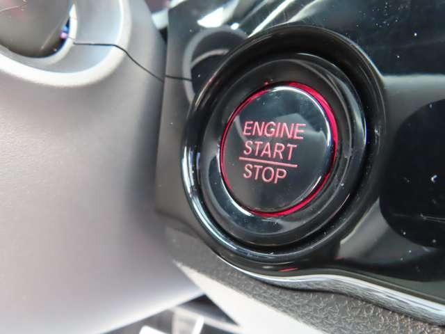 シビック ＲＳ　ナビ　フルセグ　Ｒカメラ　ＥＴＣ　ＡＷ　ＬＥＤ　衝突被害軽減ブレーキ　アダプティブクルーズコントロール　レーンキープアシスト　オートマチックハイビーム（20枚目）