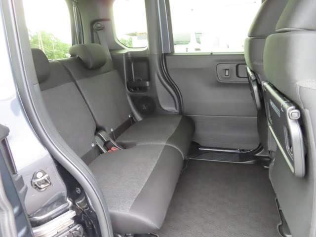 N-BOXカスタム  Rカメラ AW LED ホンダセンシング アダプティブクルーズコントロール レーンキープアシスト 頸部衝撃緩和ヘッドレスト オートマチックハイビーム ミュージックプレイヤー接続可(11枚目)