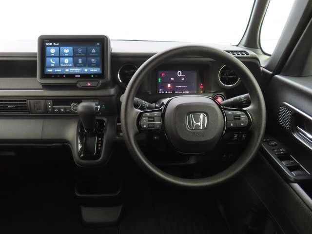 N-BOXカスタム  Rカメラ AW LED ホンダセンシング アダプティブクルーズコントロール レーンキープアシスト 頸部衝撃緩和ヘッドレスト オートマチックハイビーム ミュージックプレイヤー接続可(13枚目)