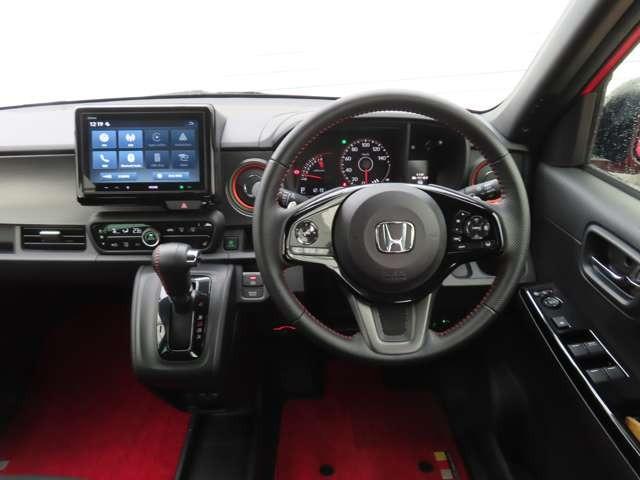 Ｎ－ＯＮＥ ＲＳ　Ｒカメラ　ＥＴＣ　ＡＷ　ＬＥＤ　ホンダセンシング　フロントフォグランプ　スマートキー　シートヒーター　ミュージックプレイヤー接続可　ディスプレイオーディオ　衝突被害軽減ブレーキ　レーンキープアシスト（13枚目）