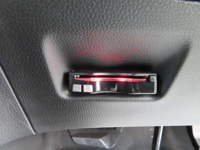 フィット ホーム　Ｒカメラ　ＥＴＣ　ＬＥＤ　ディスプレイオーディオ　スマートキー　ミュージックプレイヤー接続可　衝突被害軽減ブレーキ　アダプティブクルーズコントロール　レーンキープアシスト　障害物センサー（17枚目）