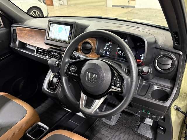 N-ONE オリジナルスタイルプラスアーバン ナビ フルセグ Bカメラ ETC LED スマートキー シートヒーター DVD CD ミュージックサーバー ミュージックプレイヤー接続可 ドライブレコーダー 衝突被害軽減ブレーキ レーンキープアシスト(13枚目)