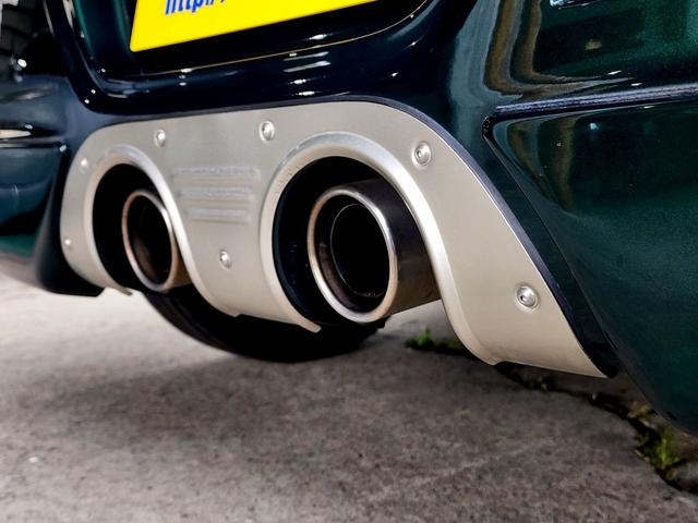 コペン タンレザーエディション　４ＡＴ　タンレザーシート　純正フルエアロ　ＭＯＭＯウッドハンドル　ＭＩＮＩＬＩＴＥアルミホイール　ＳＨＯＷＡサスペンション　シートヒーター　ＥＴＣ　専門店整備済み　屋内展示車両（18枚目）