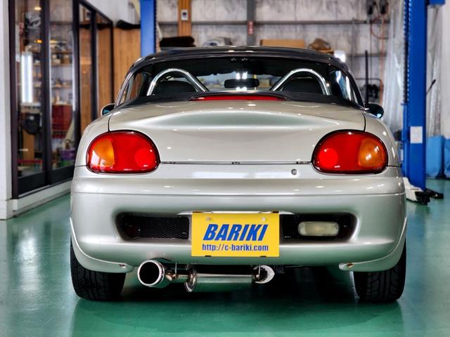 カプチーノ ベースグレード　５速ミッション　走行距離８５０００ＫＭ台　ＢＲＫ車高調　パナスポーツアルミホイール　社外マフラー　社外インタークーラー　ＭＯＭＯハンドル　ＥＴＣ　専門店整備済み　屋内展示車両（10枚目）