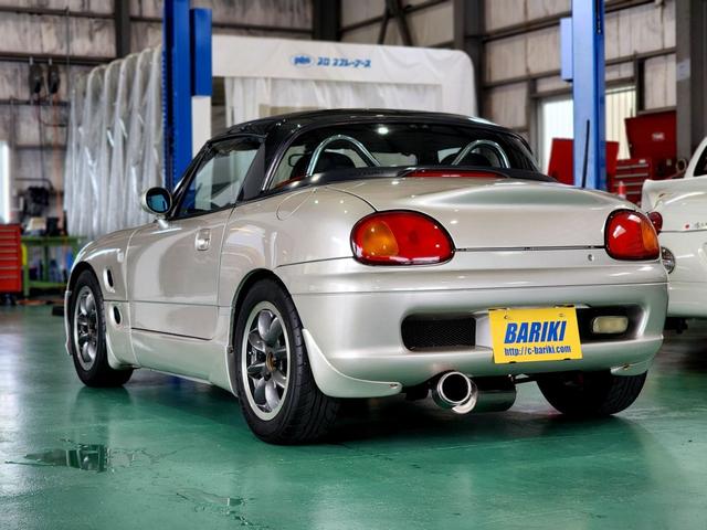 カプチーノ ベースグレード　５速ミッション　走行距離８５０００ＫＭ台　ＢＲＫ車高調　パナスポーツアルミホイール　社外マフラー　社外インタークーラー　ＭＯＭＯハンドル　ＥＴＣ　専門店整備済み　屋内展示車両（13枚目）