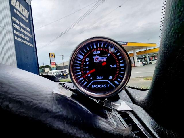 カプチーノ ベースグレード　５速ミッション　走行距離８５０００ＫＭ台　ＢＲＫ車高調　パナスポーツアルミホイール　社外マフラー　社外インタークーラー　ＭＯＭＯハンドル　ＥＴＣ　専門店整備済み　屋内展示車両（26枚目）