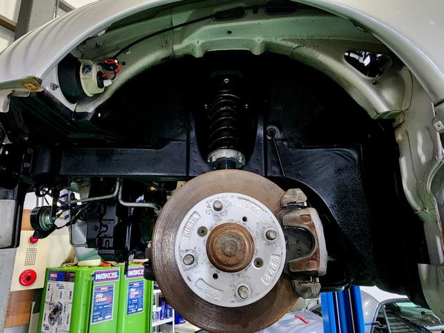 カプチーノ ベースグレード　５速ミッション　走行距離８５０００ＫＭ台　ＢＲＫ車高調　パナスポーツアルミホイール　社外マフラー　社外インタークーラー　ＭＯＭＯハンドル　ＥＴＣ　専門店整備済み　屋内展示車両（36枚目）