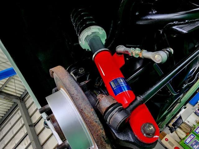 カプチーノ ベースグレード　５速ミッション　走行距離８５０００ＫＭ台　ＢＲＫ車高調　パナスポーツアルミホイール　社外マフラー　社外インタークーラー　ＭＯＭＯハンドル　ＥＴＣ　専門店整備済み　屋内展示車両（40枚目）