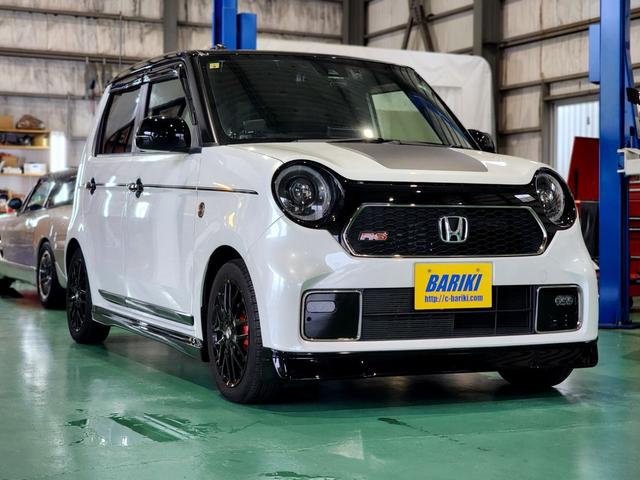 Ｎ－ＯＮＥ ＲＳ　６速ミッション　ホワイト×ブラックツートン　ＭＵＧＥＮマフラー　フロントスポイラー　ホンダセンシング　オリジナルナビゲーション　　ＨＫＳフラッシュエディター　ＥＴＣ　バックカメラ屋内展示車両（14枚目）