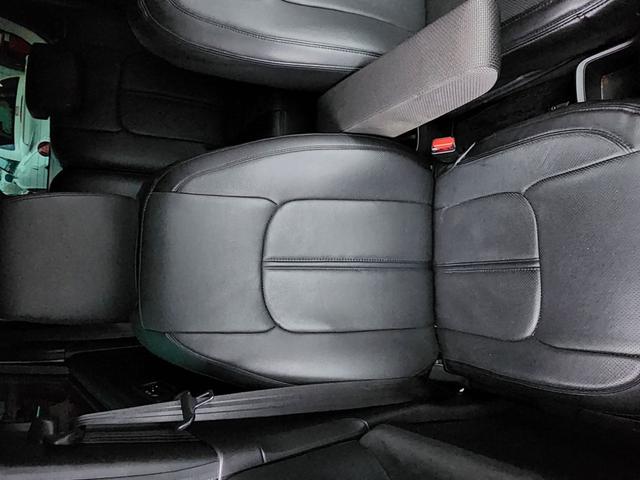 Ｎ－ＯＮＥ ＲＳ　６速ミッション　ホワイト×ブラックツートン　ＭＵＧＥＮマフラー　フロントスポイラー　ホンダセンシング　オリジナルナビゲーション　　ＨＫＳフラッシュエディター　ＥＴＣ　バックカメラ屋内展示車両（19枚目）