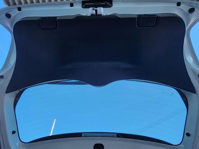 スイフトスポーツ ベースグレード 6速ミッション モンスタースポーツ フロント、サイド リア アンダースポイラー フレームブレース フロント センター クラッチペダル 社外アルミホイール ビークルフィールドECU 屋内展示車両(23枚目)