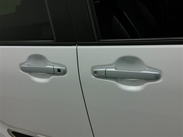 タント カスタムＲＳスタイルセレクション　安全装備　衝突被害軽減システム　横滑り防止機能　ＡＢＳ　エアバッグ　オートクルーズコントロール　盗難防止装置　アイドリングストップ　バックカメラ　ＥＴＣ　ミュージックプレイヤー接続可　ＣＤ　キーレス（7枚目）