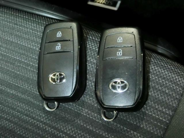 ヤリス ハイブリッドＺ　ハイブリッド　ワンオーナー　安全装備　衝突被害軽減システム　横滑り防止機能　ＡＢＳ　エアバッグ　オートクルーズコントロール　盗難防止装置　バックカメラ　ＥＴＣ　ドラレコ　ミュージックプレイヤー接続可（19枚目）