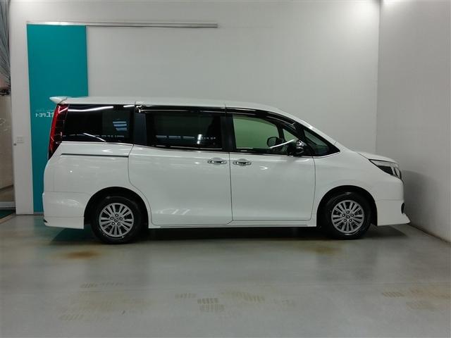 エスクァイア Ｇｉ　ブラックテーラード　ワンオーナー　衝突被害軽減システム　横滑り防止機能　ＡＢＳ　エアバッグ　オートクルーズコントロール　盗難防止装置　アイドリングストップ　バックカメラ　後席モニター　ＥＴＣ　ドラレコ　ＣＤ　スマートキー（3枚目）