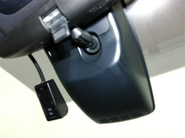 エスクァイア Ｇｉ　ブラックテーラード　ワンオーナー　衝突被害軽減システム　横滑り防止機能　ＡＢＳ　エアバッグ　オートクルーズコントロール　盗難防止装置　アイドリングストップ　バックカメラ　後席モニター　ＥＴＣ　ドラレコ　ＣＤ　スマートキー（24枚目）