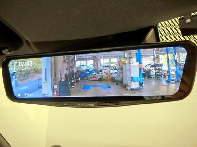 ハイエースバン スーパーGL ダークプライムII ワンオーナー 衝突被害軽減システム 横滑り防止機能 ABS エアバッグ 盗難防止装置 バックカメラ ETC ドラレコ ミュージックプレイヤー接続可 CD スマートキー キーレス フル装備 Wエアコン(11枚目)