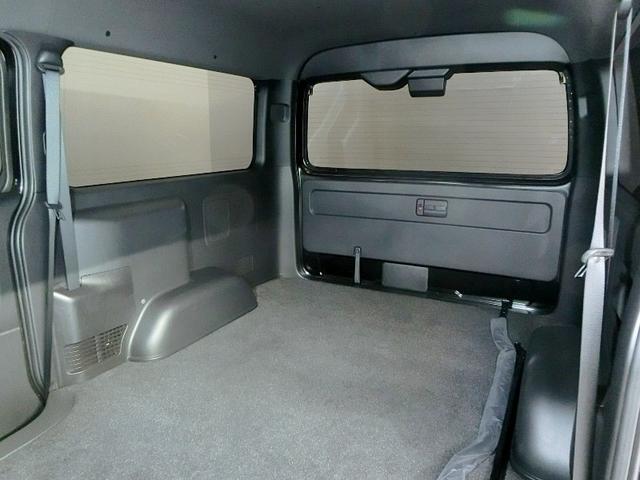 ハイエースバン スーパーGL ダークプライムII ワンオーナー 衝突被害軽減システム 横滑り防止機能 ABS エアバッグ 盗難防止装置 バックカメラ ETC ドラレコ ミュージックプレイヤー接続可 CD スマートキー キーレス フル装備 Wエアコン(38枚目)