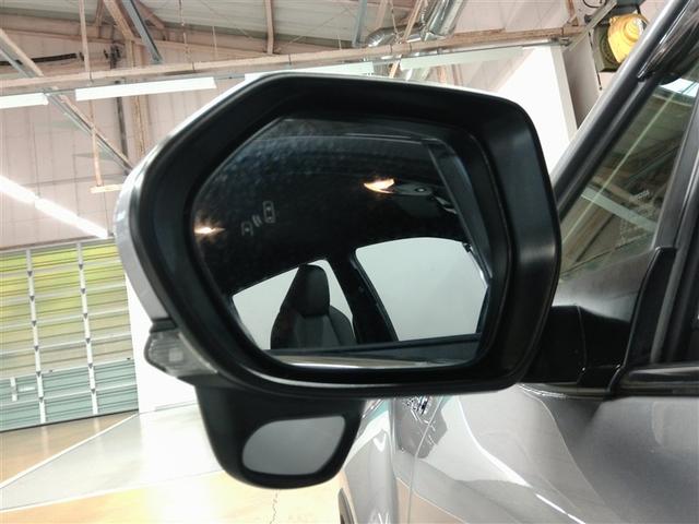 C-HR G ハイブリッド ワンオーナー ハーフレザー 安全装備 衝突被害軽減システム 横滑り防止機能 ABS エアバッグ オートクルーズコントロール 盗難防止装置 バックカメラ ETC ドラレコ スマートキー(6枚目)