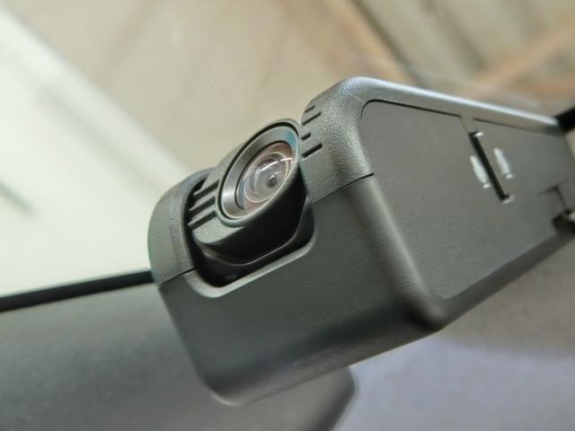 ルーミー カスタムG ワンオーナー 衝突被害軽減システム 横滑り防止機能 ABS エアバッグ オートクルーズコントロール 盗難防止装置 アイドリングストップ バックカメラ 後席モニター ETC ミュージックプレイヤー接続可(4枚目)