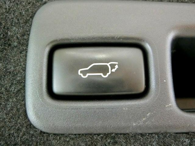 ハリアーハイブリッド プログレス　メタル　アンド　レザーパッケージ　ハイブリッド　ワンオーナー　４ＷＤ　革シート　電動シート　安全装備　衝突被害軽減システム　横滑り防止機能　ＡＢＳ　エアバッグ　オートクルーズコントロール　盗難防止装置　バックカメラ　ＥＴＣ　ドラレコ（19枚目）