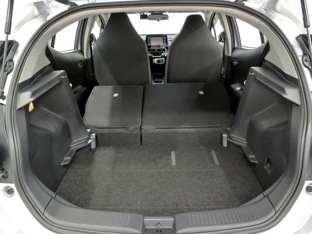 アクア X ハイブリッド ワンオーナー 展示・試乗車 安全装備 衝突被害軽減システム 横滑り防止機能 ABS エアバッグ オートクルーズコントロール 盗難防止装置 バックカメラ ETC ドラレコ スマートキー(7枚目)