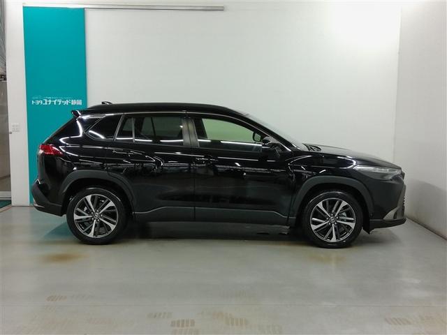 カローラクロス ハイブリッド　Ｚ　ハイブリッド　ワンオーナー　展示・試乗車　ハーフレザー　電動シート　安全装備　衝突被害軽減システム　横滑り防止機能　ＡＢＳ　エアバッグ　オートクルーズコントロール　盗難防止装置　ナビ　バックカメラ（3枚目）