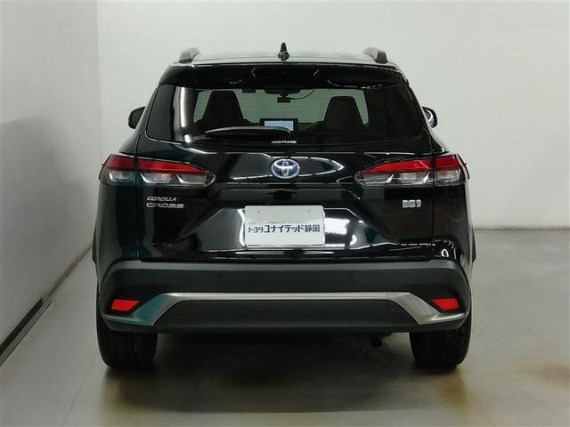 カローラクロス ハイブリッド　Ｚ　ハイブリッド　ワンオーナー　展示・試乗車　ハーフレザー　電動シート　安全装備　衝突被害軽減システム　横滑り防止機能　ＡＢＳ　エアバッグ　オートクルーズコントロール　盗難防止装置　ナビ　バックカメラ（4枚目）