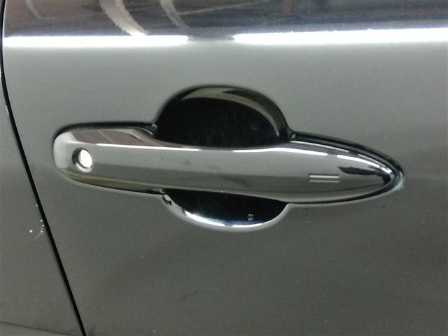 カローラクロス ハイブリッド　Ｚ　ハイブリッド　ワンオーナー　展示・試乗車　ハーフレザー　電動シート　安全装備　衝突被害軽減システム　横滑り防止機能　ＡＢＳ　エアバッグ　オートクルーズコントロール　盗難防止装置　ナビ　バックカメラ（7枚目）