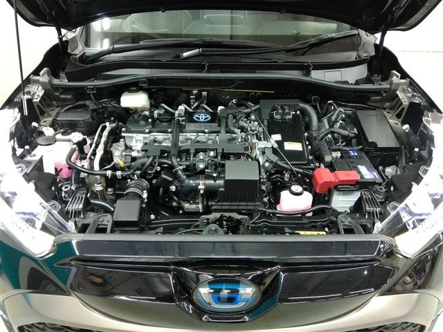 カローラクロス ハイブリッド　Ｚ　ハイブリッド　ワンオーナー　展示・試乗車　ハーフレザー　電動シート　安全装備　衝突被害軽減システム　横滑り防止機能　ＡＢＳ　エアバッグ　オートクルーズコントロール　盗難防止装置　ナビ　バックカメラ（8枚目）