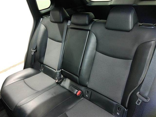 カローラクロス ハイブリッド　Ｚ　ハイブリッド　ワンオーナー　展示・試乗車　ハーフレザー　電動シート　安全装備　衝突被害軽減システム　横滑り防止機能　ＡＢＳ　エアバッグ　オートクルーズコントロール　盗難防止装置　ナビ　バックカメラ（15枚目）