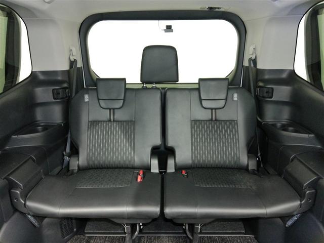 �R��ڃV�[�g���Ђ�т�Ƃ����X�y�[�X���m�ۂ��Ă��܂��B��l���ł̂��o�������΂�����ł��I