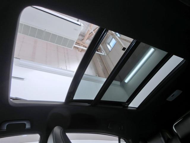 ハリアー プレミアム　ワンオーナー　サンルーフ　電動シート　安全装備　衝突被害軽減システム　横滑り防止機能　ＡＢＳ　エアバッグ　オートクルーズコントロール　盗難防止装置　アイドリングストップ　バックカメラ　ＥＴＣ　ドラレコ（8枚目）