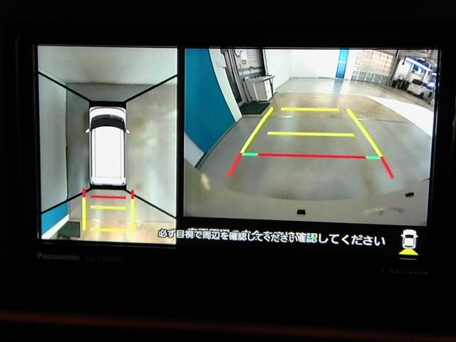 �p�m���~�b�N�r���[���j�^�[�t���ł��B�ԗ����ォ�猩���悤�ȉf�����f�B�X�v���C�I�[�f�B�I��ʂɕ\���B�^�]�Ȃ���̖ڎ������ł͌��ɂ����A�ԗ����ӂ̏󋵂����A���^�C���ł�������m�F�ł��܂��B